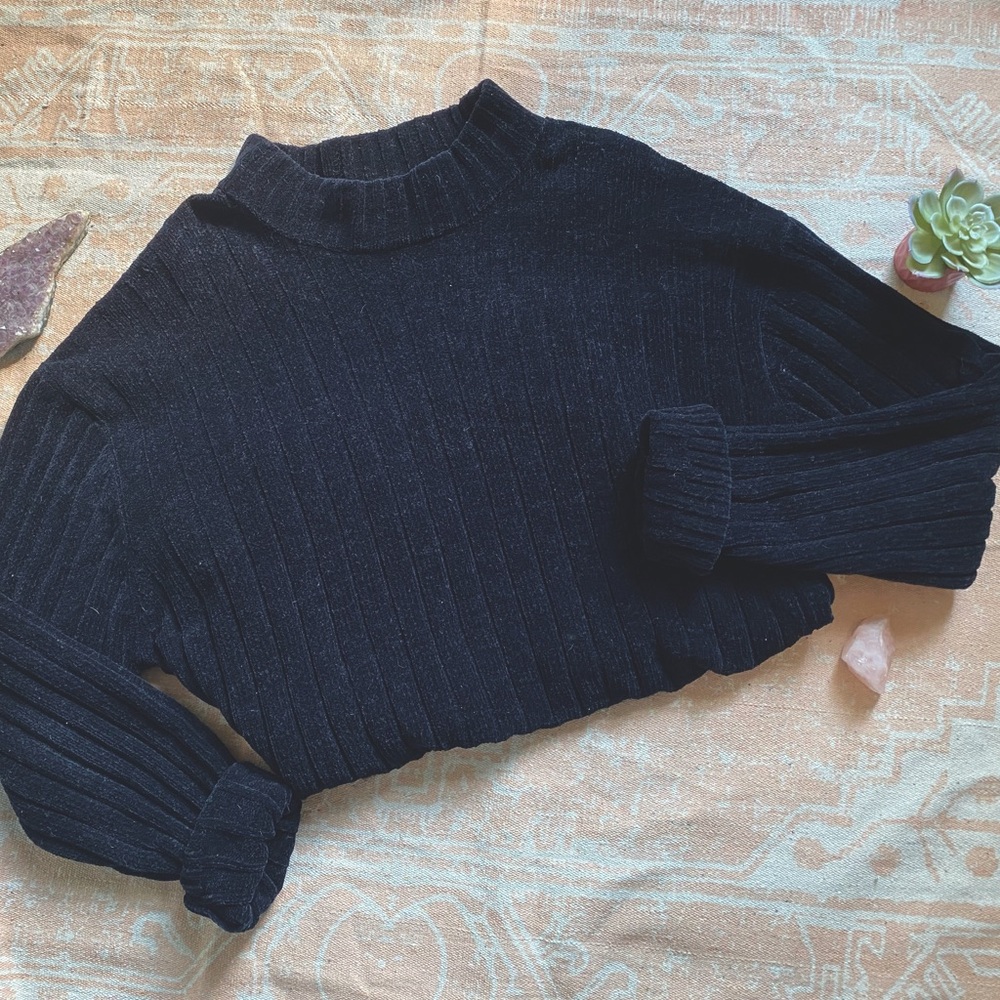 Vintage 90s / Oversized Mock Neck Sweater